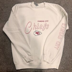 Kansas City Chiefs white crewneck